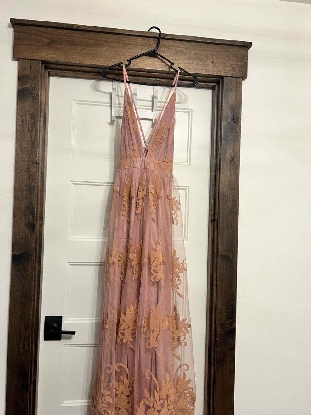 Mauve Pink Tulle Maxi Dress with Floral (says large but fits like a med)